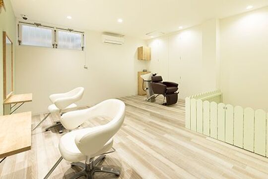 【筑前前原】《社保完備》キャリアは関係ない！！あなたのやる気でHAIR SPACE EN（ヘアースペース エン）の未来を創る幹部を目指しませんか  アシスタント（美容師）の求人★☆★