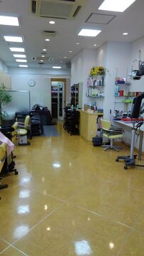 【伊丹駅】≪完全週休2日≫≪社会保険完備≫≪住宅手当あり≫≪20時までに退勤可能≫レッスンは営業時間内に行い、残業はほぼありません！アットホームな雰囲気も魅力的！SHIGE みやのまち店（シゲミヤノマチテン）からアシスタント（美容師）の求人☆★