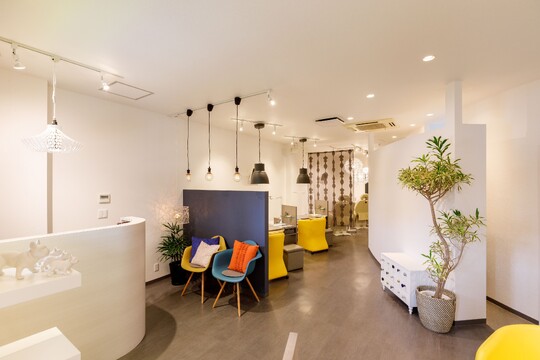 【小諸駅】◆社会保険完備・実働8時間◆カウンセリングやケアにも注力。高単価でしっかりお客様と関わりたい方には特におすすめです！一流の技術を提供できる「Nail Ganesha（ネイルガネーシャ）」からネイリスト（ネイル）の求人☆☆