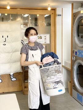 【高砂】ママさん大歓迎！日曜出れなくてもOK！併設のカフェやコインランドリーが日々の負担を軽くして、自分や子どものための時間を作ってくれます。女性を応援する「hull（ハル）」からスタイリスト（美容師）の求人☆☆