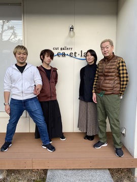 【大津京】≪社会保険完備≫≪第三日曜定休≫≪17時台に退勤OK≫≪ママさんも相談OK≫自主性を尊重した柔らかい雰囲気の素敵なアットホームサロン！まるで家族のような温かさのある「cut gallery.ca•et•la（カットギャラリーサエラ）」からアシスタント（美容師）の求人☆★☆