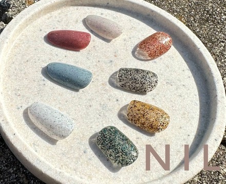 【南千里】≪正社員、委託、パート選択可能≫≪完全週休2日制≫≪社会保険完備≫≪入客チャンス大≫フリースタイルな働き方が可能です！新規のお客様をどんどん任せてもらえるのでしっかり稼ぎたい方にオススメ！未経験の方も大歓迎！安心の研修体制があります。「eyelash & nail Nil（アイラッシュアンドネイルニル）」からアイリスト（まつげエクステ・まつげパーマ）の求人☆☆