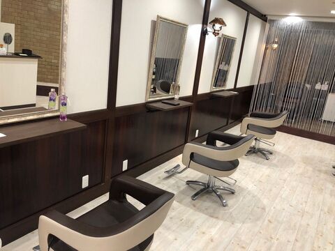 【阪神尼崎】≪完全週休2日制≫≪遅くなっても20時には退勤可能≫≪有給休暇あり≫業務委託への切り替え可能で自分の生活に合った勤務が出来ます！集客抜群の「relight（リライト）」からスタイリスト（美容師）の求人☆★☆