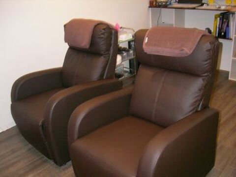 【八尾】未経験からOK☆人間関係◎、働きやすさ抜群！！地域密着型のアットホームサロン”force（フォルス）”からアイデザイナー（アイリスト・まつ毛エクステ）の求人☆