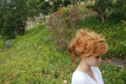 【JR芦屋】≪実働8時間、休憩1時間あり≫≪土日祝は18時まで≫≪早番遅番制度あり≫≪完全週休2日≫≪有給休暇、夏季年末年始休暇あり≫あなたのペースに合わせてスタイリストデビューが目指せる！技術はもちろん、フレンドリーな接客が人気のアットホームサロン「La tlier de Chou Chou（ラトリエシュシュ）」からアシスタント（美容師）の求人☆★