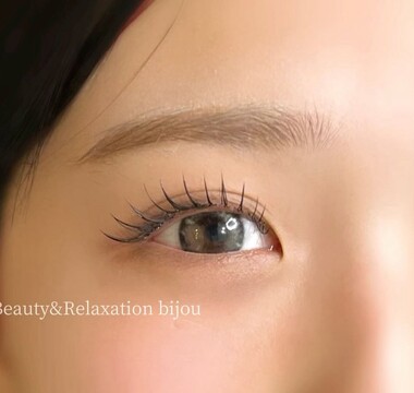 【石橋阪大前】≪業務委託スタッフ募集！≫≪完全自由出勤≫≪髪色ネイル相談可能≫≪1ブース・1オーナー≫2ヶ月目で手取り20万円以上の実績あり！北摂エリアでネイル・アイを取り扱うの駅近サロン「eye and nail ビジュゥ 石橋阪大前店（アイアンドネイルビジュゥイシバシハンダイマエテン）」からアイリスト（まつげエクステ・まつげパーマ・アイブロウ）の求人☆☆