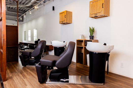 【喜連瓜破】≪社会保険完備≫≪月8日休み≫≪土日休み応相談≫≪ママさん大歓迎≫ライフスタイルに合わせて雇用形態選択可能です！「くらの美容室（クラノビヨウシツ）」からスタイリスト（美容室）の求人☆☆