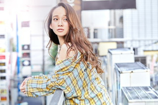 【新宿】◆2年以内にスタイリストデビュー可能・営業中レッスンOK・土日のお休みも取れる◆独自のカリキュラムにより安心してスタイリストデビューが目指せます。働きやすさもバッチリ「Hair&Make Reflet（ヘアーアンドメイクルフレ）」からアシスタント（美容師）の求人★☆★