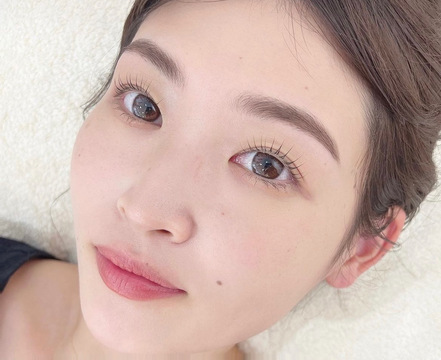 【門戸厄神】≪正社員・委託から選択OK≫≪社会保険完備≫≪土日祝OK≫営業前後や休日のレッスンはなし！オンオフのメリハリをつけて働けるサロンです！「I'LL（アイル）」からアイリスト（まつげエクステ・まつげパーマ・アイブロウ）の求人☆★