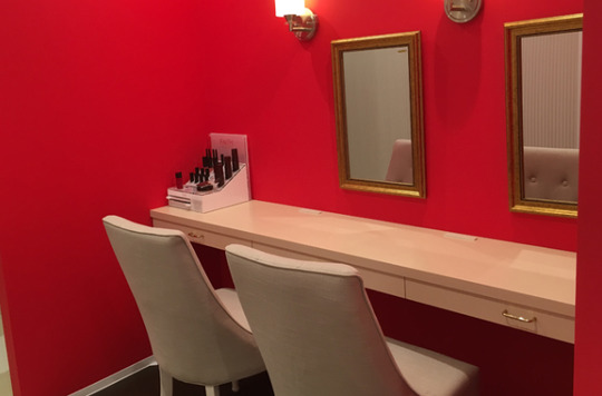 【品川】≪社会保険あり≫≪産休・育休実績あり≫≪有給休暇あり≫≪独立支援あり≫LEDエクステ特化ブランドです！コンテスト優勝者など技術力の高い方から正しくまつエクを習得できます！福利厚生も整っていて安心の「ハリウッドアイラッシュ 東京店（ハリウッドアイラッシュトウキョウテン）」からアイリスト（まつげエクステ・まつげパーマ・アイブロウ）の求人☆☆