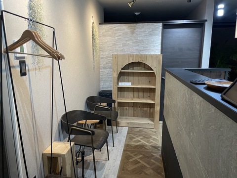 【春日市春日】≪業務委託／正社員あり・指名還元率50％≫顧客がいる人大歓迎！！働き方の融通が利きやすいサロン「V.I.E.W eyelash&nail（ビュー アイラッシュアンドネイル）」からアイリスト（まつげエクステ・まつげパーマ・アイブロウ）の求人☆☆