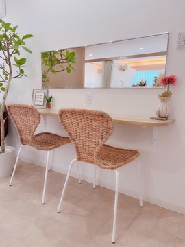 【忠岡駅】≪経験者のみ募集！≫≪完全週休2日制≫≪日曜日定休日≫≪実働8時間≫プライベートも大切にしながら、ハイクオリティな技術が学べるサロン！お客様のかわいいを引き出す、まつげ・眉毛専門サロンで一緒に働きませんか？「ATTIRER（アティレ）」からアイリスト（まつげエクステ・まつげパーマ・アイブロウ）の求人☆☆