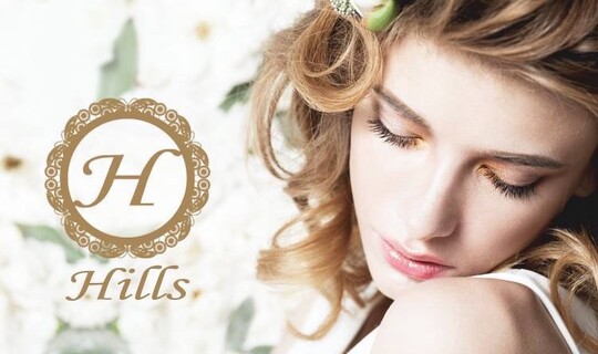 【麻布十番】≪自由出勤≫≪16時までの退勤可能≫≪土日休み、連休OK≫≪ママさん歓迎≫≪髪色ネイル自由≫ハイレベルな技術とデザイン力が身につく高単価サロン！ライフスタイルに合わせて働ける「Hills（ヒルズ）」からアイリスト（まつげエクステ・まつげパーマ・アイブロウ）の求人☆☆