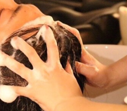 【三国ヶ丘】≪完全週休2日≫≪平均19時退勤≫≪社会保険あり≫メリハリを大事にするのでプライベートも充実！ヘッドスパなどの頭皮ケア、エイジングケアメニューなども充実のメンズサロン「08G（ゼロハチジー）」から理容師（理容室）の求人☆★