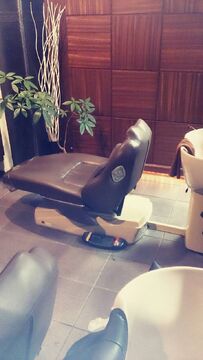 【玉造】≪歩合制・固定費制の選択制の面貸しサロン≫あなたの希望に合わせて選べる報酬スタイル！顧客様を施術する場所を探している方の為のサロンです！Franc2（フランドゥ）からスタイリスト（美容師）の求人☆★