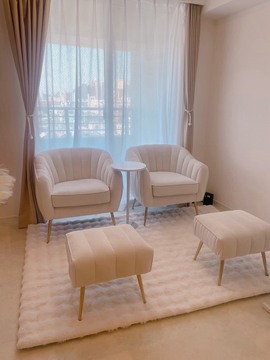 【新大久保】≪完全週休2日制≫≪土日休みOK≫≪未経験OK≫韓国最新メラニンケア「メルラ」や3D毛穴洗浄の取扱い店！美容に意欲的な方大歓迎です！！「SUAH（スア）」からエステティシャン（エステ）の求人☆☆