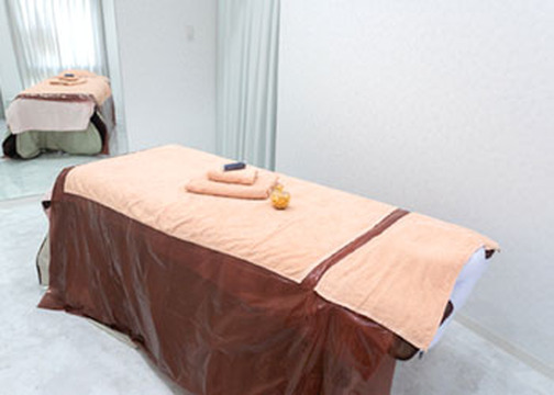 【武庫之荘】≪ノルマなし≫≪完全週休2日制≫≪研修中もお給料あり≫≪社会保険完備≫少人数のプライベートサロン！スタッフ同士もお客様とも仲が良く楽しい環境です！「Manekin Body Salon Eden（マネキンボディーサロンエデン）」エステティシャンの求人☆☆