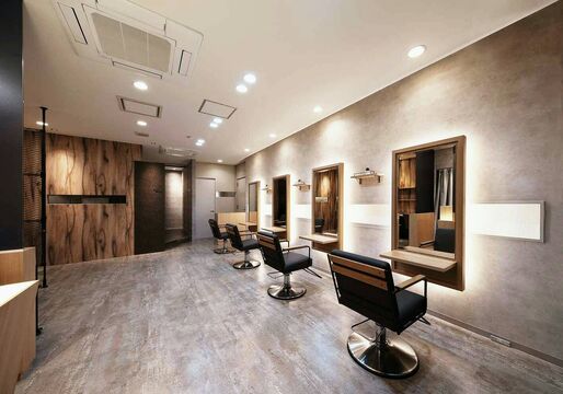 【吉見ノ里】≪社会保険加入制度あり≫≪ヘッドスパも人気≫カウンセリング重視、お客様と丁寧に向き合えます！落ち着いた雰囲気のお客様が多い地域密着サロン「GOUTAN（グータン）」からスタイリスト（美容師）の求人★☆