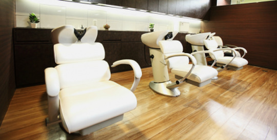 【古川橋】◇◆社会保険完備◇◆営業中やレッスンもダラダラとせず、時間を有効に使うことができるのでプライベートも充実させることが可能です!!「share（シェア）」からアシスタント（美容師）の求人☆★☆