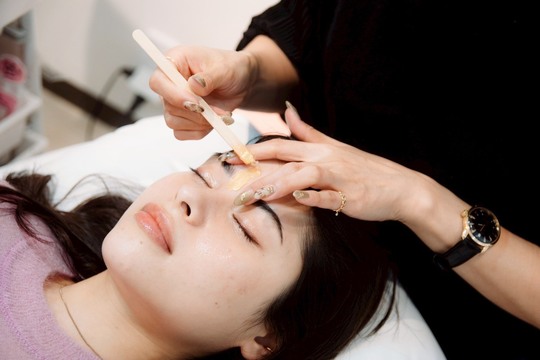 【浜松三方原】サロンワーク経験少しでもあればOK！研修体制◎≪完全週休2日制≫≪有給消化率100％≫≪社会保険完備≫≪土日休み月4回までOK≫≪早番なら18時退勤可・固定勤務の相談可能≫≪髪色ネイル自由≫≪モデル集め完全サポート≫完全個室のマンツーマン施術！「I'LL 浜松三方原店（アイルハママツミカタガハラテン）」からアイリスト（アイデザイナー・まつげエクステ）の求人☆☆