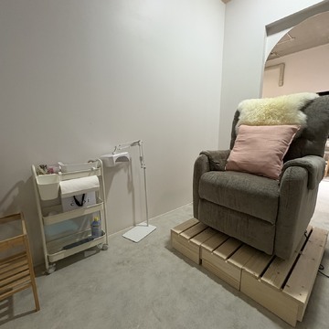 【名護】≪未経験歓迎≫≪ママさん歓迎≫≪カウンセリング重視サロン≫沖縄ならではの温かい空気感が魅力！サポート体制やスタッフ同士の助け合える関係性があります！島外からの移住者も大歓迎！「niko nail 名護店（ニコネイルナゴテン）」からネイリスト（ネイル）の求人☆★