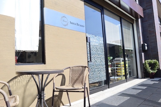 【烏丸御池】≪完全週休2日制or完全週休3日制の選択制≫≪最低保証給あり≫≪社会保険完備≫≪高単価サロン≫時短社員も相談可能！ライフスタイルに合わせて働きたい方にオススメ！「Aura Beaute（オラボーテ）」からスタイリスト（美容師）の求人☆☆