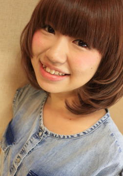 【近鉄八尾】楽しく長く美容師をしてほしいから・・・働きやすい環境づくりを大事にしてます♪フレンドリーな接客でお客様・スタッフ同士の仲も抜群のサロンから、アシスタント（美容師）の求人☆★