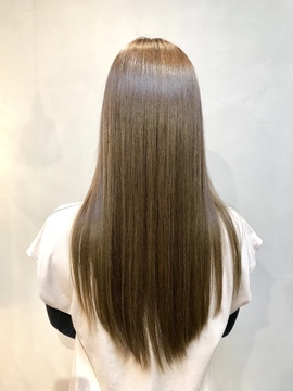 【本町】≪業務委託・マンツーマン接客・高還元率・保障給あり・着付けやヘアメイクあり≫自分の時間を大切にしながら、高収入が狙えます！！お客様と深く関わることができる地域密着型ヘアサロン「Per Te SALONE（ペルテサローネ）」からスタイリスト（美容師）の求人☆★