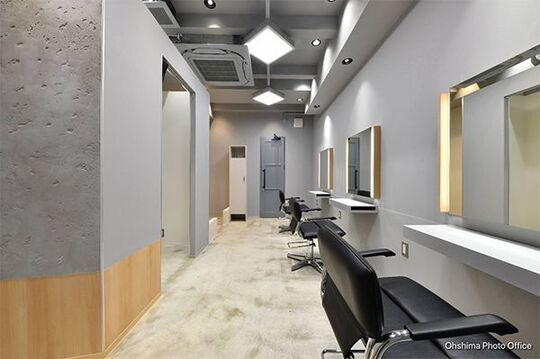 【西長堀】≪実働7,8時間≫≪月4回・日曜日は18時退勤≫≪社会保険完備≫地域密着型のオシャレサロン！美容師として成長しスキルアップできる環境を用意しています！「fizelle 南堀江店（フィゼルミナミホリエテン）」からスタイリスト（美容師）の求人☆★