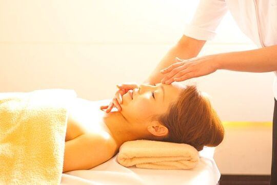 【西宮】《充実した福利厚生》社会保険完備・実働8時間・有給休暇あり ブライダルメニューあり！”BRILLIAN DAYSPA 西宮ガーデンズ店（ブリリアン デイスパ ニシノミヤガーデンズテン）”からエステティシャンの求人☆☆