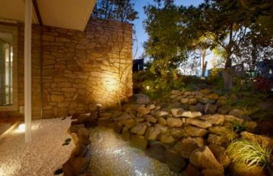 【英賀保】≪社会保険あり≫個性を伸ばしてイキイキ働く環境でスタッフ仲も抜群！幅広いカリキュラムで、スパや着付けも学べます！地域密着の人気サロン「SAKURA Beauty garden（サクラビューティーガーデン）」からアシスタント（美容師）の求人☆★☆