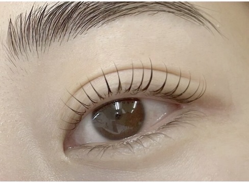 【西新宿五丁目】≪完全週休2日制≫≪土日祝休み≫≪社会保険完備≫≪高単価≫≪指名料全額バック≫働きやすさ重視の高単価サロン！お休みの取得もしやすく、プライベートも大切にしたい方にはピッタリのサロンです！「CIEL（シエル）」からアイリスト（まつげエクステ・まつげパーマ）の求人☆☆