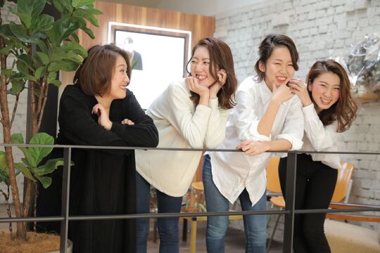 【丹波橋】≪完全週休2日制≫≪月給20万円～≫≪社会保険完備≫≪有給休暇あり（100％消化）≫≪最短2年でデビュー可能≫営業時間内レッスンも可能！「LUCIDO STYLE PLUS（ルシードスタイルプルス）」からアシスタント（美容師）の求人☆☆