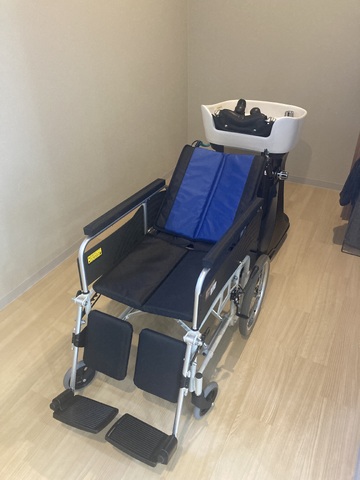 【弥刀】≪日祝定休≫≪キッズスペースがあるのでお子様を連れての出勤OK≫≪ブランクありでもOK≫「ユニバーサル美容と母親、子ども達が泣かない地域」を目指されているサロン！「unique（ユニーク）」からスタイリスト（美容師）☆★