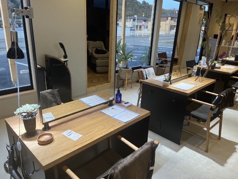 【海南駅】≪社会保険完備≫≪未経験・新卒生OK≫≪月8日休み≫≪20時までに退勤可能≫≪土日休み月1回までOK≫≪ママさんの応募歓迎≫カウンセリングブースを設け、1人1人のお客様に向き合いつづける地域密着型のサロン！「AGAVe Hair Concierge（アガヴェヘアーコンシェルジュ）」からアシスタント（美容師）の求人☆★