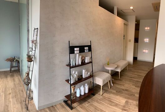 【姪浜】≪社会保険完備・完全週休二日制・平均退勤時間17〜18時≫≪最短18ヶ月でスタイリストデビュー≫ほぼ残業がないのでプライベートの時間も充実できます！時短勤務などの相談OK！！着付け・セットも学べるので美容師としてドンドン成長できるヘアサロン「P-brands hair Ricetta（ピーブランズヘアーリチェッタ）」からアシスタント（美容師）の求人☆☆