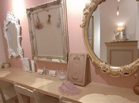 【立川駅】◆完全週休2日制・育休制度あり・住宅手当あり◆プライベートを充実させながらサロンワークが送れる働きやすい職場環境。一緒にお店作りを進めていきたい方大歓迎。vivogue 立川（ヴィヴォーグタチカワ）からアイリスト（アイデザイナー・まつ毛エクステ）の求人☆☆