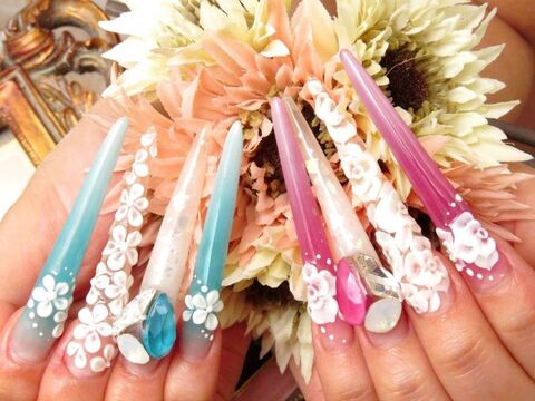 【山陽姫路】≪社会保険完備≫≪髪型・ネイル自由≫≪土日休み可能≫≪経験に応じて給与査定OK≫≪有休・年末年始休暇あり≫バリバリ稼いでいきたい方におすすめ！痛ネイルやスカルプもあるので様々な技術ができますよ！「la sincerite（ラサンセリテ）」からネイリスト（ネイル）の求人☆☆