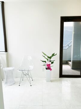 【庄内】≪店長候補募集≫≪社会保険完備≫≪実働8時間≫≪月8〜10日休み≫指名料バックありなど、顧客のいる方にもオススメ！取り扱いメニューは複数あるため、得意な技術を活かせます！「After（アフター）」からアイリスト（アイデザイナー・まつげエクステ）の求人☆☆