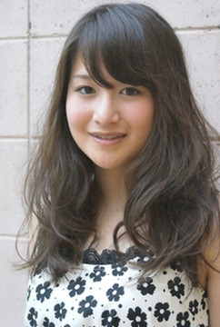 【四天王寺前夕陽丘】≪月7〜8日休み≫≪社会保険完備≫≪月給20万円～≫営業外レッスンなし！パートさんも募集中です。地域密着型のユニセックスサロン「Clear Times（クリアタイムズ）」からアシスタント（美容師・理容師）の求人★☆