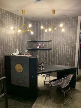 【京都市役所前】≪月8日休み≫≪月給20万円≫≪社会保険完備≫≪未経験OK≫研修中もしっかりお給料があるので安心して長く働いてもらえます！営業時間内レッスンも可能◎平均退社20時！「Sour deux（スールドゥ）」からアイリスト（まつげエクステ・アイデザイナー）の求人☆☆