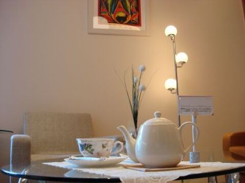 【星ヶ丘】◆土日が休めちゃう◆「ウデも人も磨きたい！」「顧客さんに“高く買ってもらえる”美容師でありたい」そんな方にオススメ♪年に1回はフランスに行き海外のスキルを学びます！salon de coiffure Le reve(サロンドコアフュールルレーブ)からスタイリスト(美容師)の求人☆★