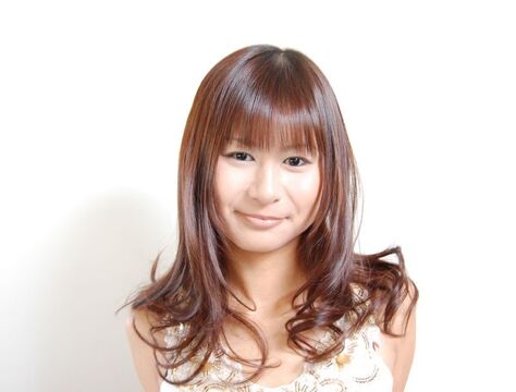 【波多江】≪社会保険完備≫≪週休2日≫勤続年数に対して基本給がUPするので安定して長くお仕事できます！退勤時間が早くプライベートも充実できるヘアサロン「HAPPYELL 高田店（ハピエルタカダテン）」からスタイリスト（美容師）の求人☆★