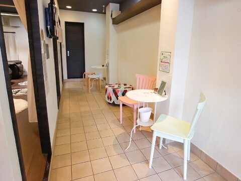 【甲子園】≪未経験歓迎！≫≪西宮新店舗もオープニング募集≫≪社会保険完備≫≪正社員・パート・業務委託から選択OK≫≪実働8時間≫≪正社員でも月1回日曜休みOK≫≪髪型・ネイル自由≫プライベートも充実させながら働ける！最先端の技術を取りそろえたアイラッシュサロン「Carina（カリナ）」からアイリスト（まつげエクステ・まつげパーマ・アイブロウ）の求人☆☆