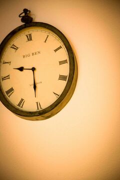 【鳴尾】≪入客チャンスあり!!≫≪プライベート充実可!!≫パート、アルバイトさん大募集!!店内はアンティーク調でとってもおしゃれ!!落ち着いた雰囲気のアットホームなお店です!!お客様との距離が近い地域密着型サロン“uni hair&spa（ユニヘアーアンドスパ）”からスタイリスト（美容師）の求人☆☆