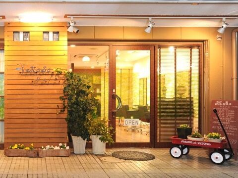 【高安】≪社会保険完備≫スタッフさんの定着率◎営業内レッスンを推奨しているので、夜も遅くならないですよ！1人1人のやりたいを尊重してくれるサロンMaSa hair（マサヘアー）からアシスタント（美容師）の求人☆★