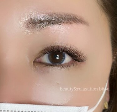 【甲子園口】≪完全歩合制も選択OK！≫≪日祝定休≫≪土曜は17時半まで≫≪徒歩1分の駅チカ≫今よりも稼ぎたい方は給与相談OK！キャリア・雇用形態にかかわらず技術指導を受けられます！「ビジュゥ JR甲子園口駅前 本店（ビジュゥジェイアールコウシエングチエキマエホンテン）」からアイリスト（まつげエクステ・まつげパーマ・アイブロウ）の求人☆☆