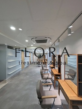 【大宮駅】◆完全マンツーマン・高単価・自由出勤制◆技術はもちろん薬剤にも妥協なし！髪質改善に特化した半個室サロン「flore（フローラ）」からスタイリスト（美容師）の求人☆★