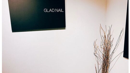 【銀座一丁目】≪完全週休2日制相談可能・社会保険完備・髪色ネイル自由≫オフィスネイルからアートネイルまで、幅広いデザインで大人気！働くスタッフのことを一番に考えています！休日数が多く、プライベートと両立しやすいサロン「GLAD nail 銀座店（グラッドネイルギンザテン）」からネイリスト（ネイル）の求人☆☆