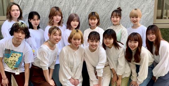 【立川駅】◆社会保険完備◆正社員と業務委託の選択制！圧倒的な新規量で働きやすい！トレンドをしっかり押さえた幅広いメニュー展開で、単価UPもしやすい環境です！「es by Loely（エスバイロイリー）」からアイリスト（アイデザイナー・まつ毛エクステ）の求人☆★